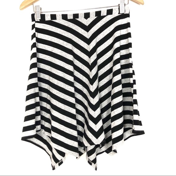 5/$25 Xhilaration Jagged Hem Striped Midi Skirt Black and Gray Size Small - Picture 1 of 4